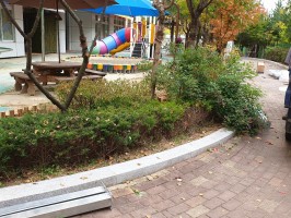 경기도 화성소재 초등학교내 병설유치원 어린이보호구역2020앙카1200용 +출입외문   잠자리 나비문양