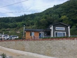 여주 전원주택 메쉬1.2용 기와진회색 하부캡입용 보강토위