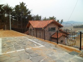 보령내항동 테라창살04-11 + 메쉬기와진회색 견사 블랙