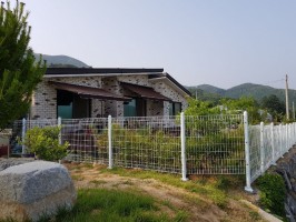 전북진안군소재 백색일반메쉬+출입외문 (원형하부캡입) H:1.2용