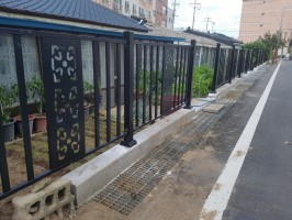 경북고령 테라에디션S 도로 옆 (경계석 위, 높이1.2, 앙카+기초매립형)